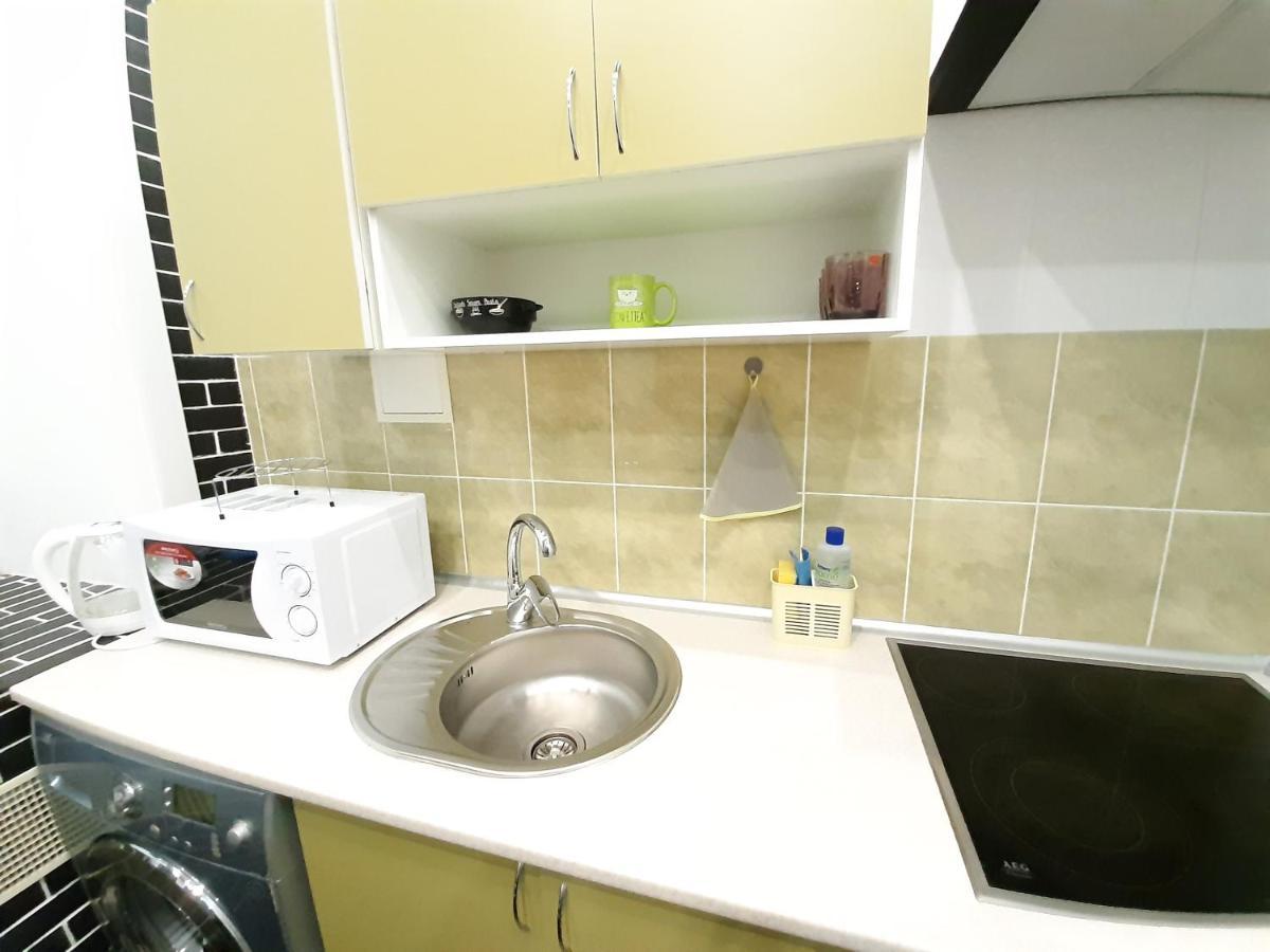 Viva Olive - Студия Со Спальней В Центре Kremenchuk Exterior foto