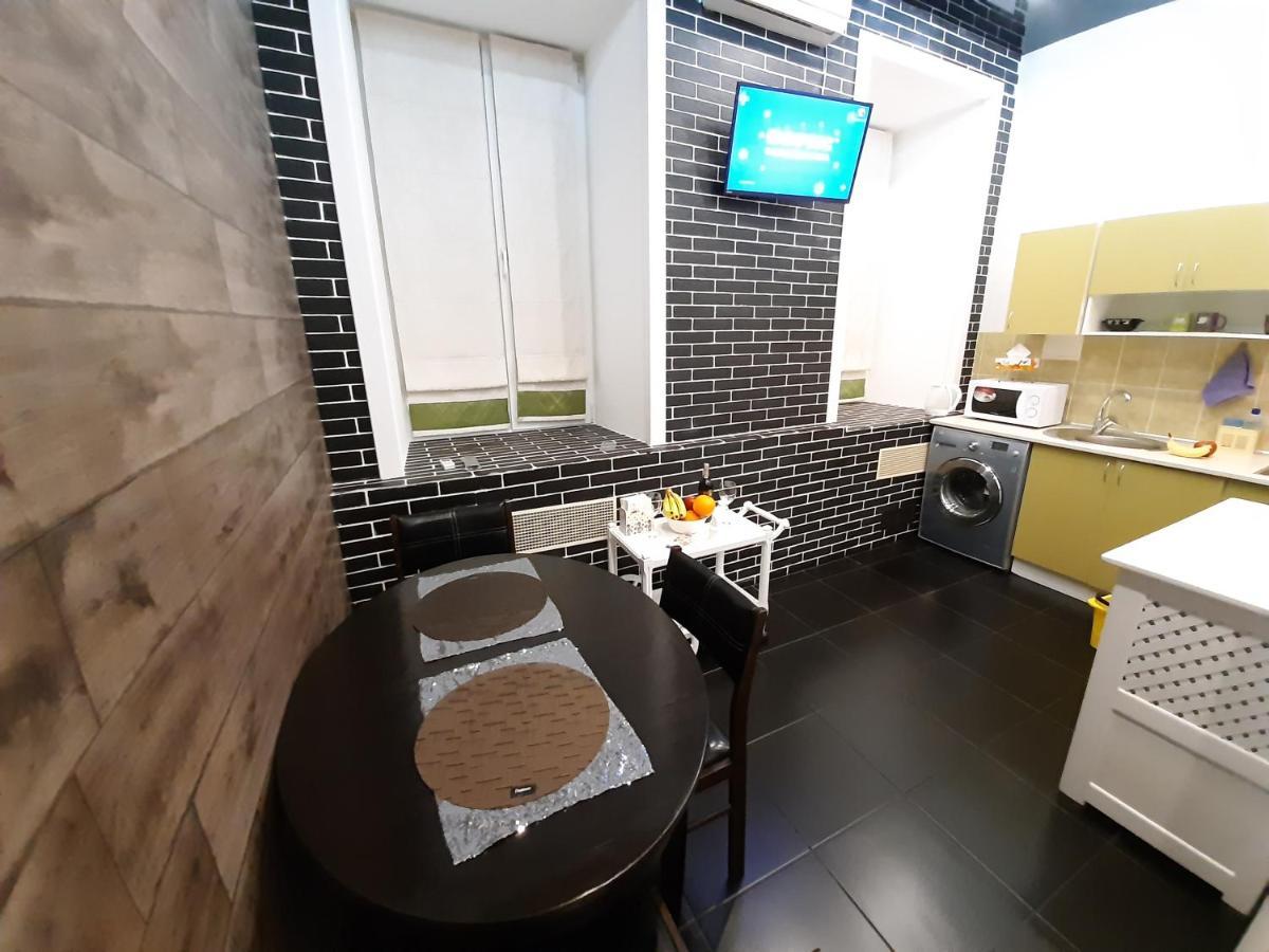 Viva Olive - Студия Со Спальней В Центре Kremenchuk Exterior foto